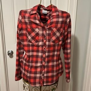Comfy Columbia plaid shirt